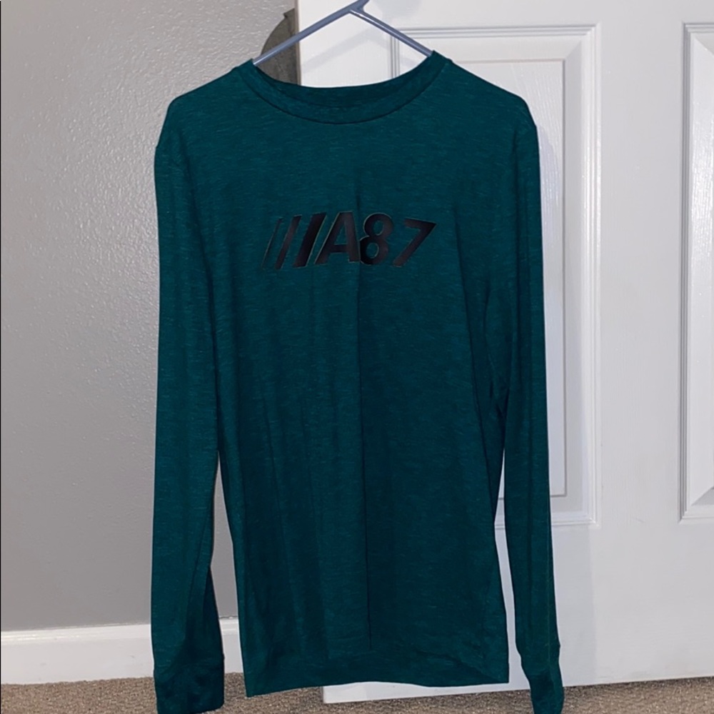 Aeropostale green shirt